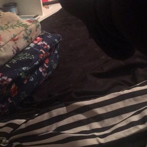 Meet your Posher, Laterra